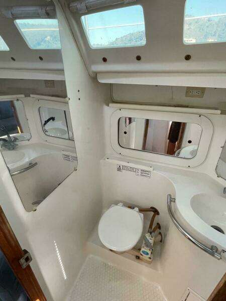 Water Wing 32ft Catalina Yacht For Sale