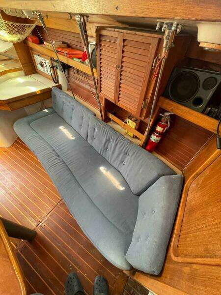 Water Wing 32ft Catalina Yacht For Sale