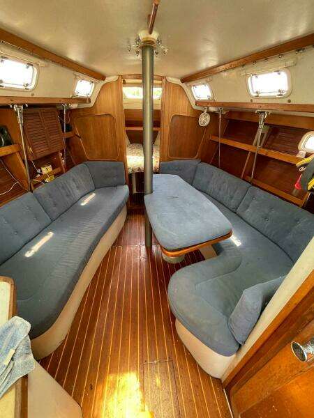 Water Wing 32ft Catalina Yacht For Sale