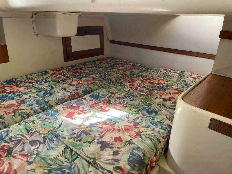 Water Wing 32ft Catalina Yacht For Sale