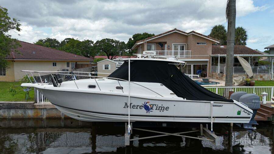 33ft Pursuit Yacht For Sale