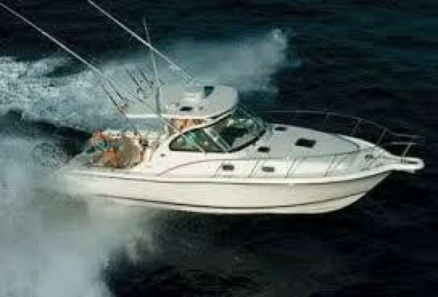 33ft Pursuit Yacht For Sale