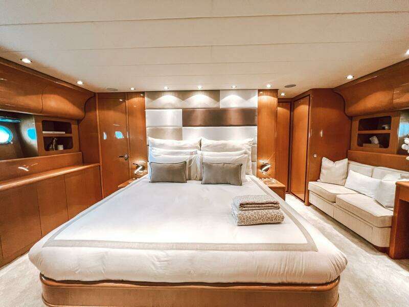 PURE 71ft Arno Leopard Yacht For Sale