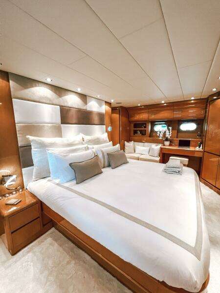 PURE 71ft Arno Leopard Yacht For Sale