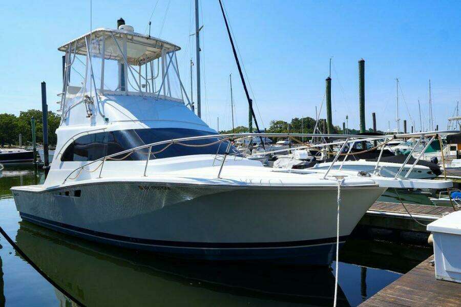 34ft Luhrs Yacht For Sale