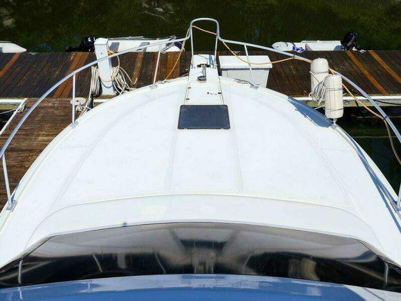 34ft Luhrs Yacht For Sale
