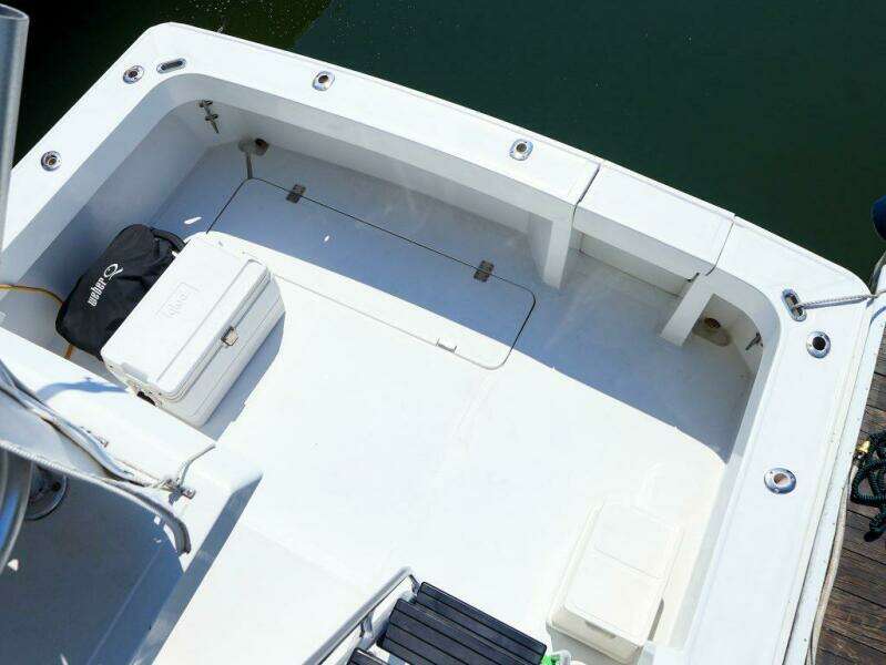 34ft Luhrs Yacht For Sale