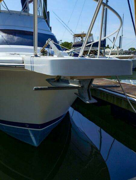 34ft Luhrs Yacht For Sale
