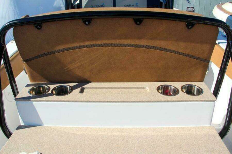 28ft Sea Hunt Yacht For Sale