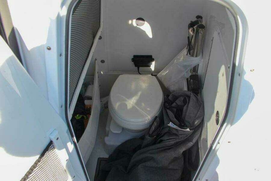 28ft Sea Hunt Yacht For Sale