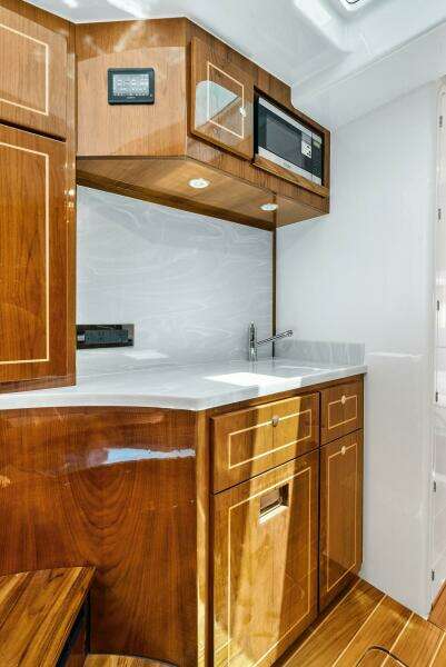 56ft HCB Yacht For Sale
