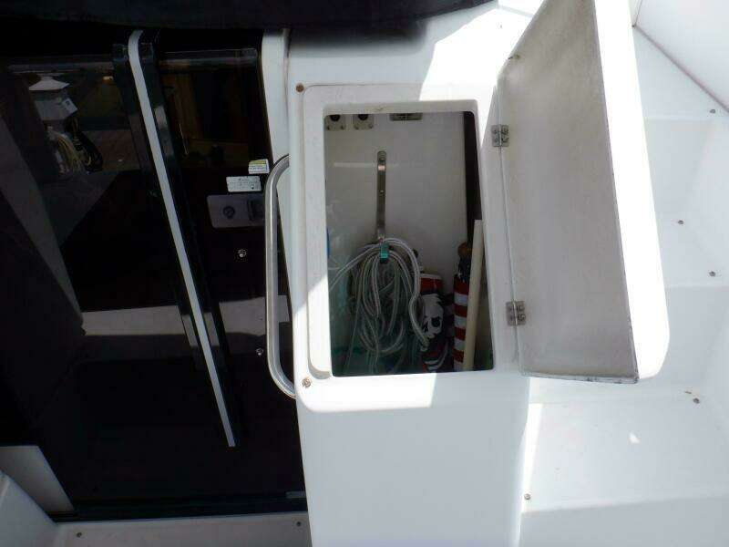 Y Knot 35ft Carver Yacht For Sale