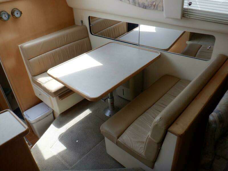 Y Knot 35ft Carver Yacht For Sale