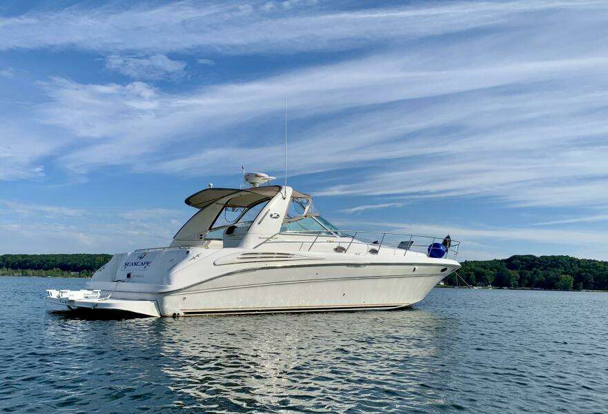 Seascape 40ft Sea Ray Yacht For Sale