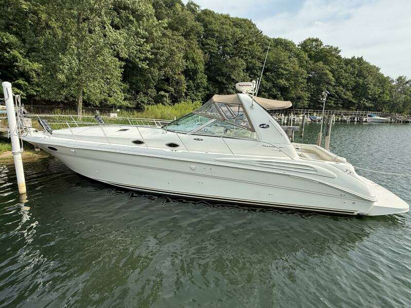 Seascape 40ft Sea Ray Yacht For Sale