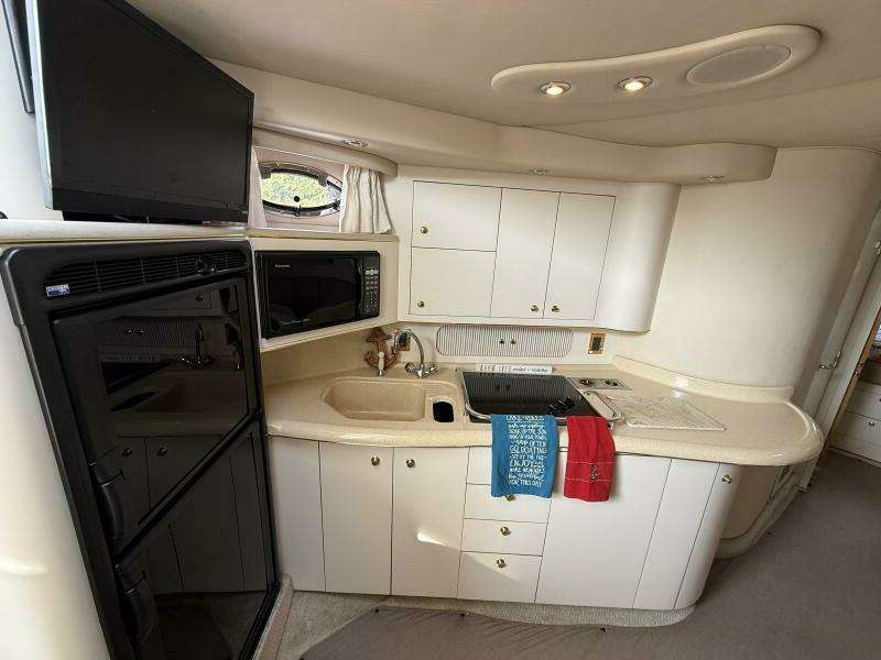 Seascape 40ft Sea Ray Yacht For Sale