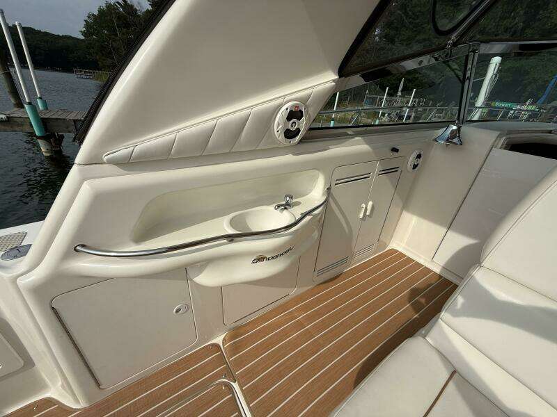 Seascape 40ft Sea Ray Yacht For Sale