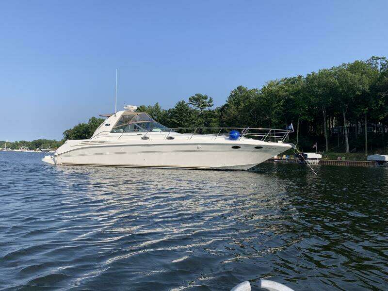 Seascape 40ft Sea Ray Yacht For Sale