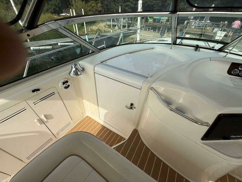 Seascape 40ft Sea Ray Yacht For Sale