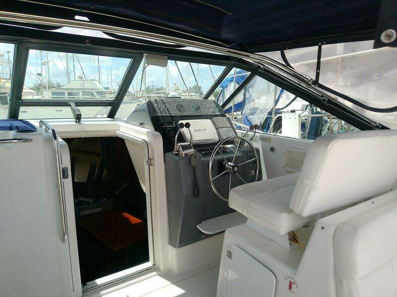 Our Time 31ft Tiara Yachts Yacht For Sale