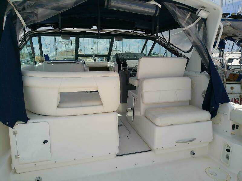 Our Time 31ft Tiara Yachts Yacht For Sale