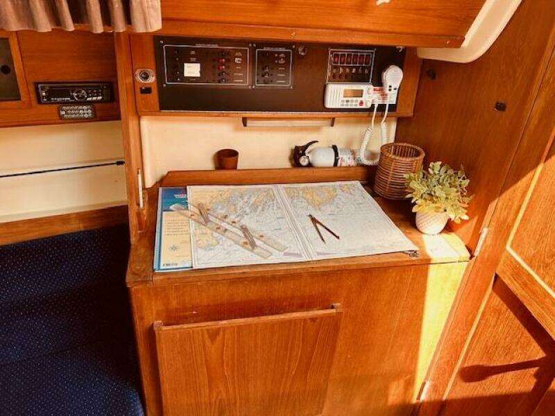 28ft Pearson Yacht For Sale