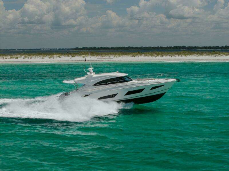 2018 Riviera 4800 Sport Yacht- Runaway Island