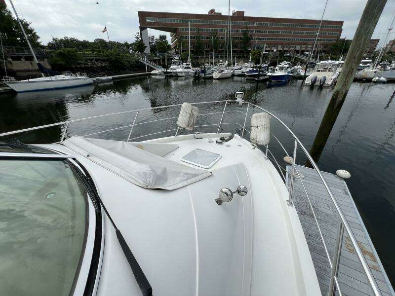 36ft Carver Yacht For Sale