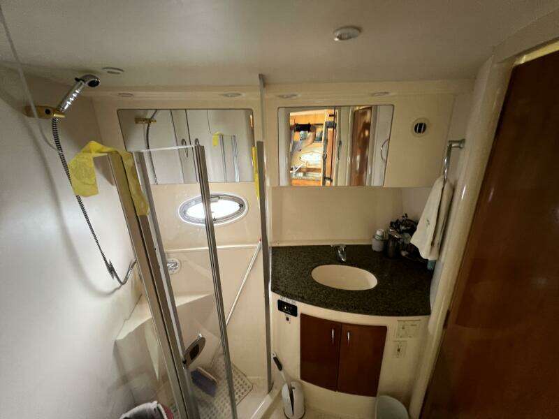 36ft Carver Yacht For Sale