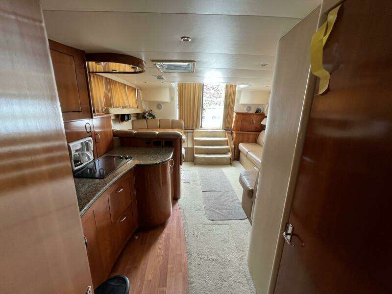 36ft Carver Yacht For Sale