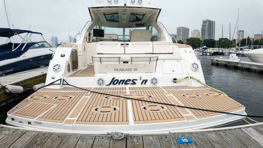 47ft Sea Ray Yacht For Sale