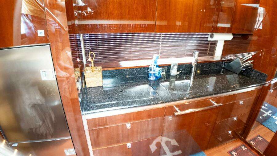 47ft Sea Ray Yacht For Sale