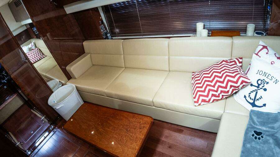 47ft Sea Ray Yacht For Sale
