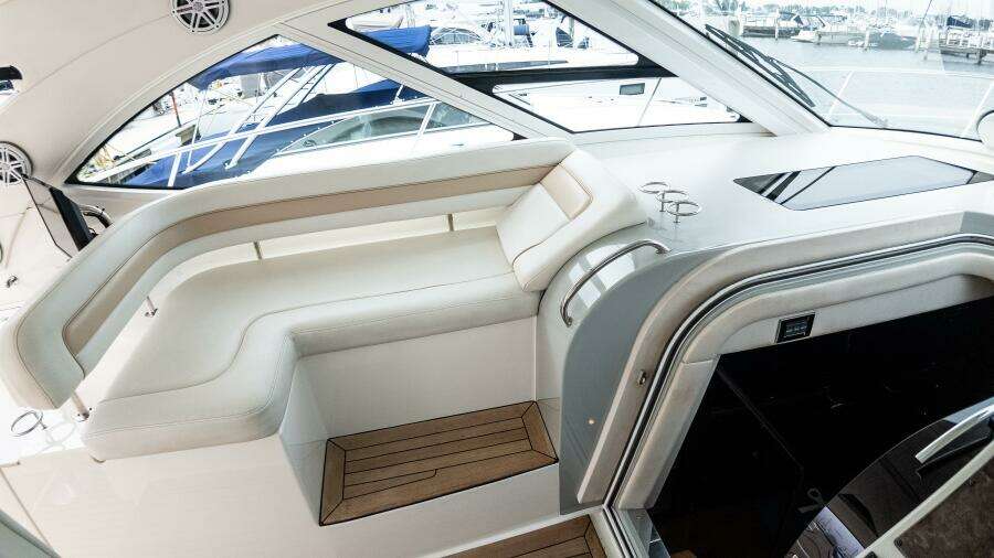 47ft Sea Ray Yacht For Sale