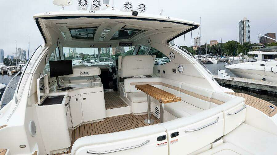 47ft Sea Ray Yacht For Sale