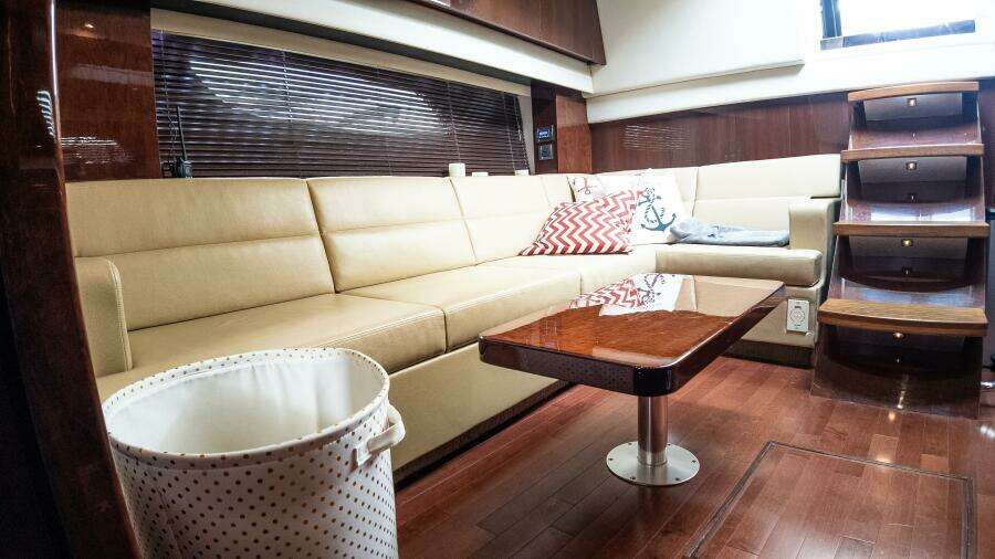 47ft Sea Ray Yacht For Sale