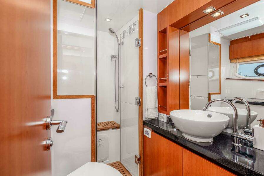 44ft Aquila Yacht For Sale 44ft Aquila Yacht For Sale