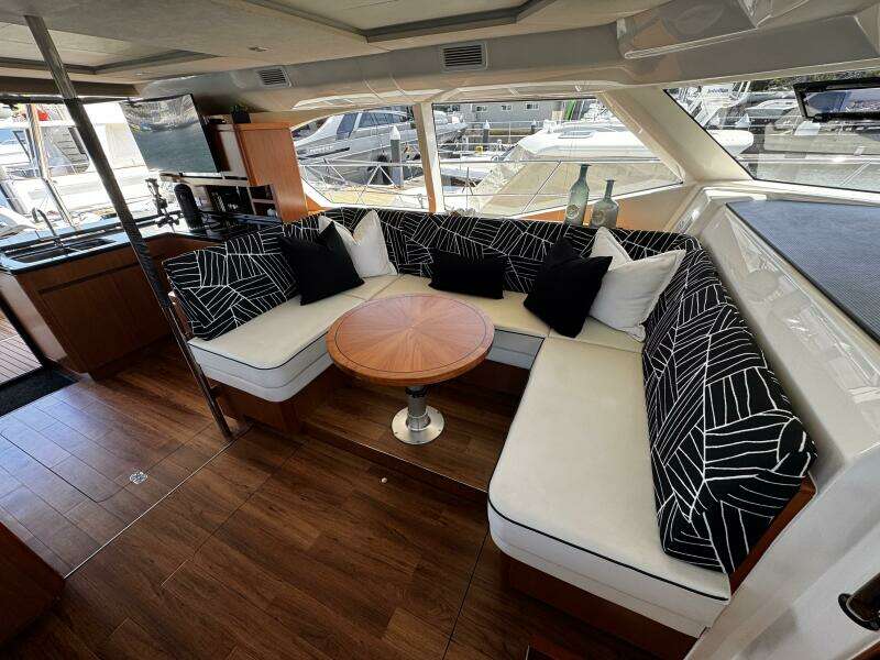 44ft Aquila Yacht For Sale