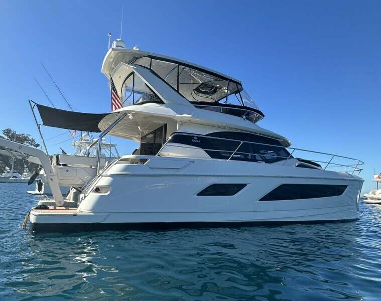 44ft Aquila Yacht For Sale