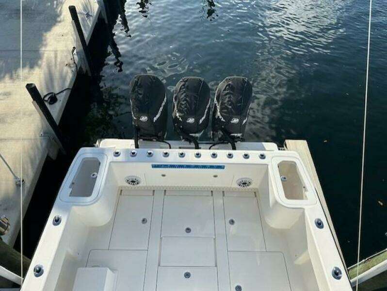 37ft SeaVee Yacht For Sale
