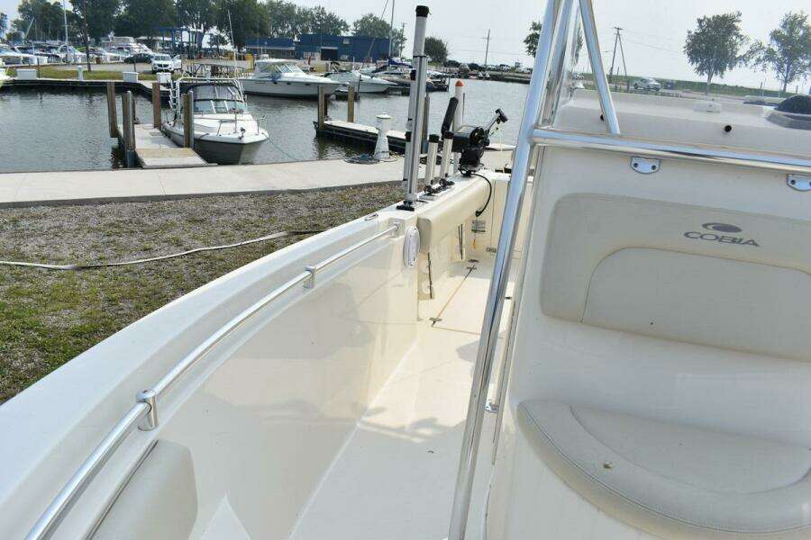 Reel Me In 23ft Cobia Yacht For Sale