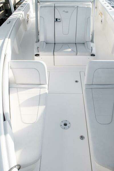 37ft SeaVee Yacht For Sale