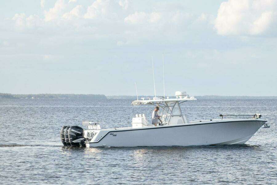 37ft SeaVee Yacht For Sale
