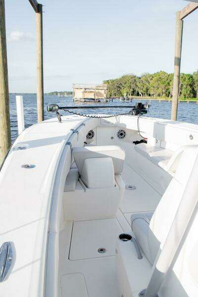 37ft SeaVee Yacht For Sale