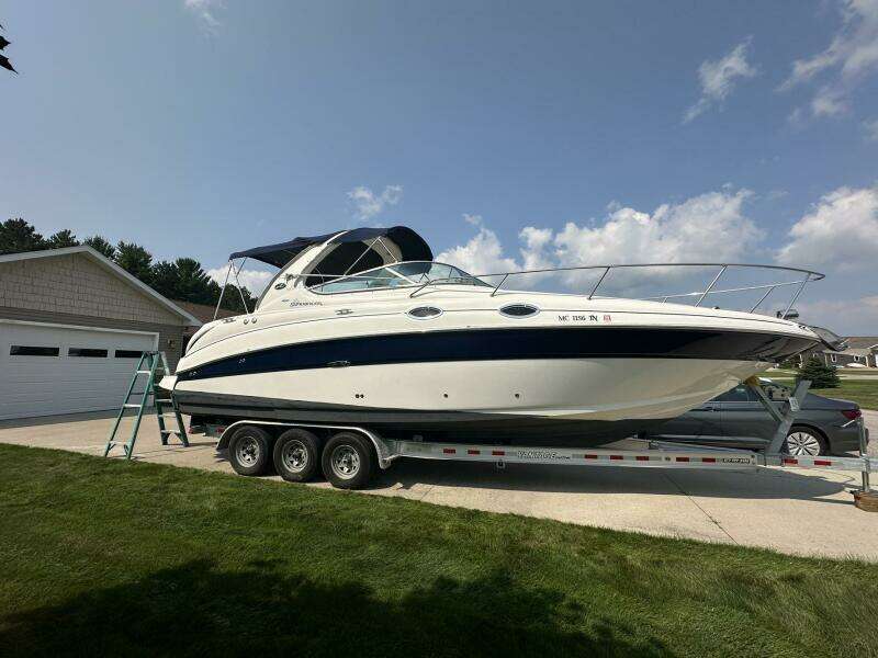 Parlay 31ft Sea Ray Yacht For Sale