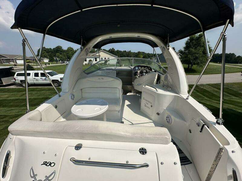 Parlay 31ft Sea Ray Yacht For Sale