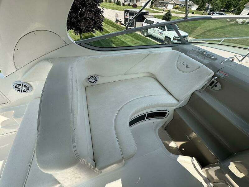 Parlay 31ft Sea Ray Yacht For Sale