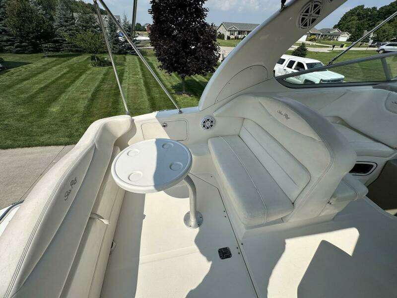 Parlay 31ft Sea Ray Yacht For Sale