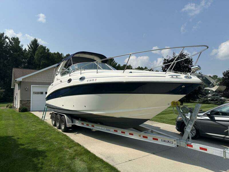 Parlay 31ft Sea Ray Yacht For Sale