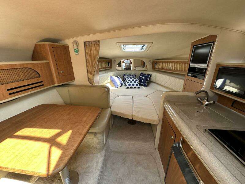 Parlay 31ft Sea Ray Yacht For Sale